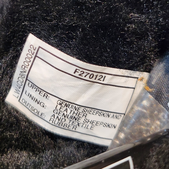 UGG Thinsulate Winter Boots - Picture 13 of 14